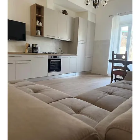 Gaia House With Parking Free Como